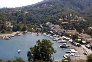 Korfu Fotos, Agios Stefanos peroulades