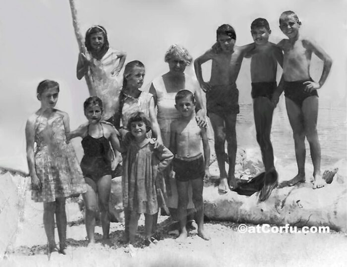 Benitses - Babakos, Poulis 1950