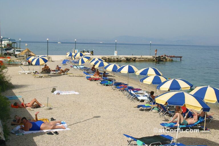 Benitses - Strand bei Contrakia