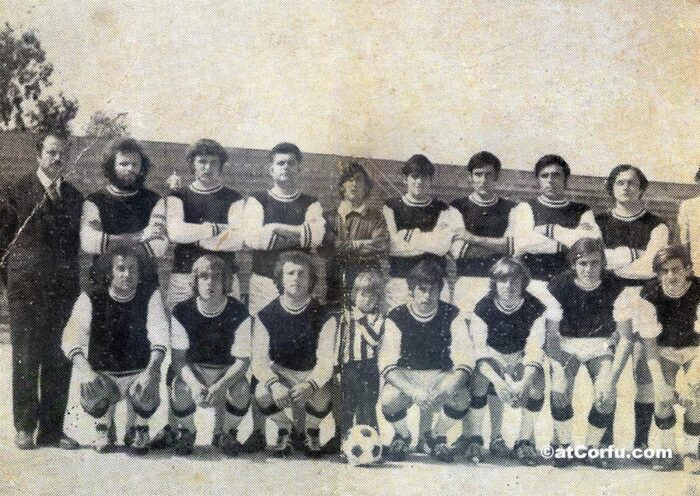 Benitses fooball club auf 80s