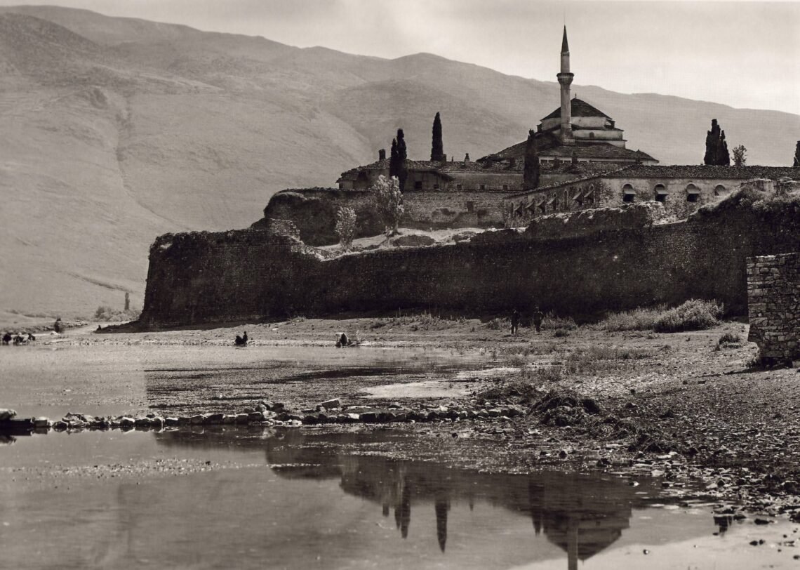 See von Ioannina