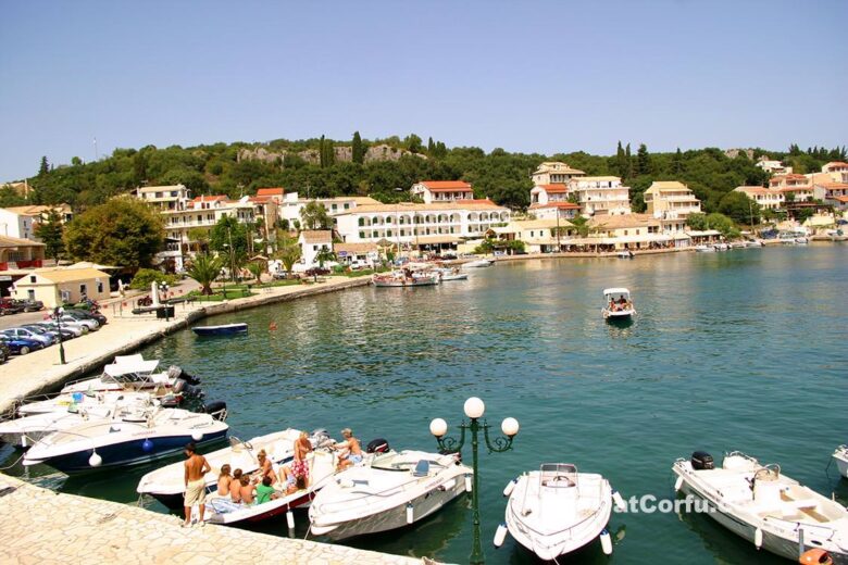 Korfu Fotos - Hafen von Kassiopi