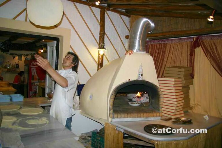 Benitses - Kavouras pizza