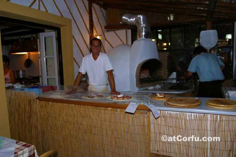 Benitses - Kavouras pizza