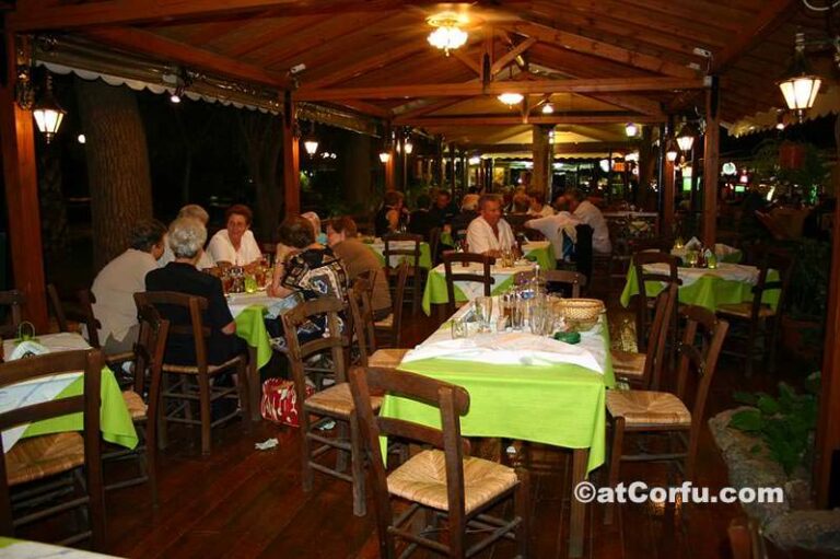 Benitses - Mythos restaurant
