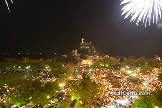 Ostern auf Korfu - Feuerwerk
