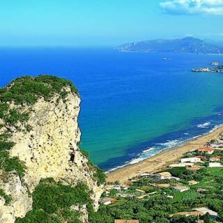 Agios Gordios Resort und Strand im Westen von Korfu