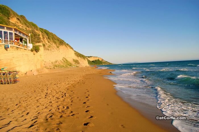 Marathias Beach