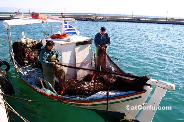 Μπενίτσες - ντόπιοι ψαράδες