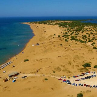 Παραλία Ίσσος στην Κέρκυρα