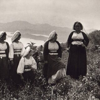 Κερκυραίες στην εξοχή 1903