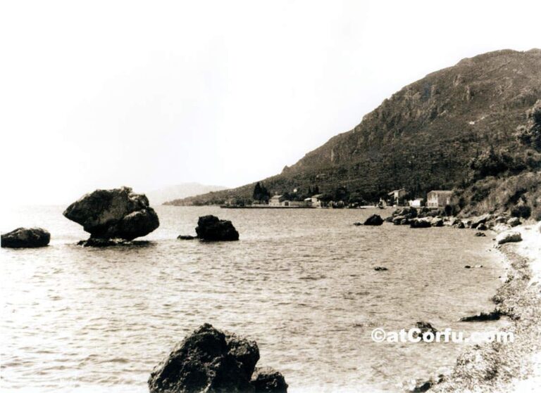 Λαόπετρα