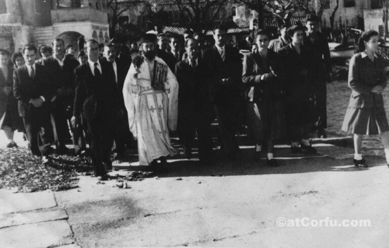 Μπενίτσες - Λιτανεία