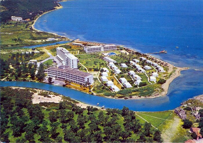 Ξενοδοχείο παραλία Μεσογγής