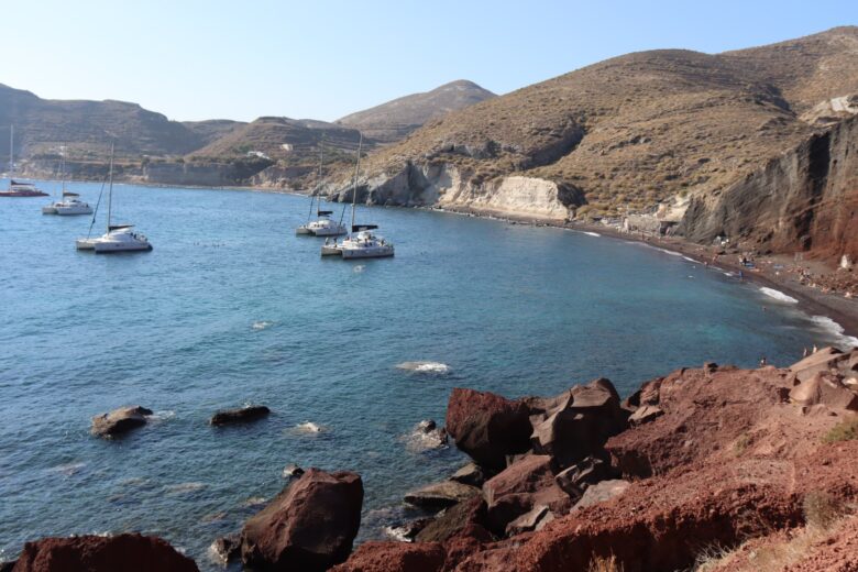 Red beach στη Σαντορίνη