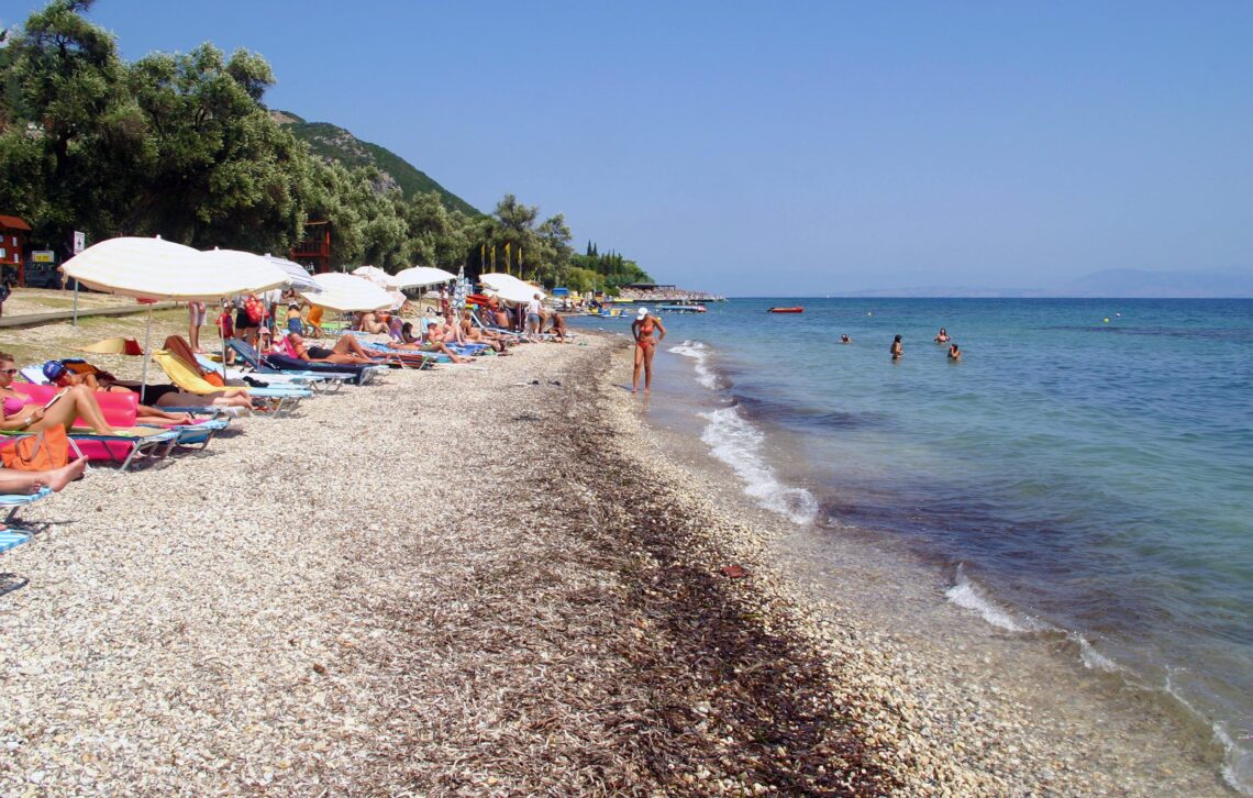 Παραλία Άγιος Ιωάννης Περιστερών