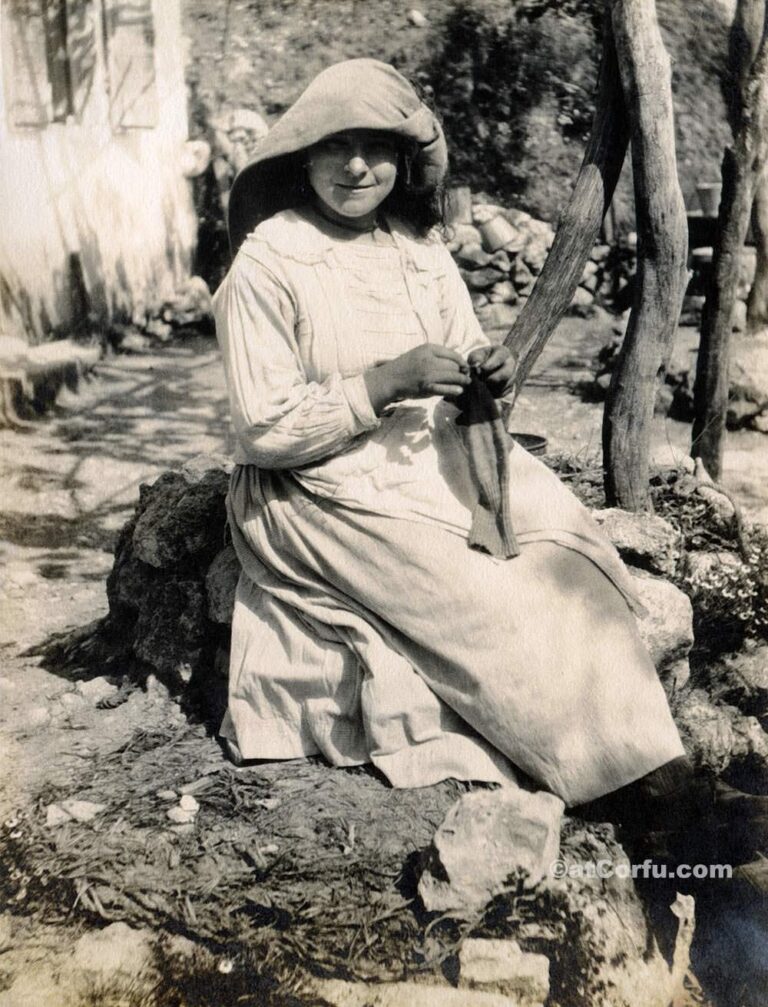 A girl at 1920