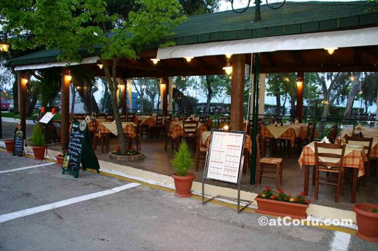 Laopetra Restaurant