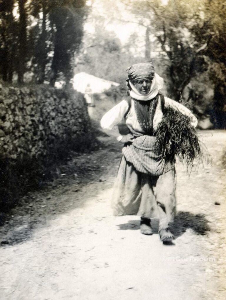 Old Woman carrying woods 1930