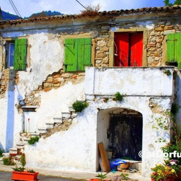 Antigonis Old house