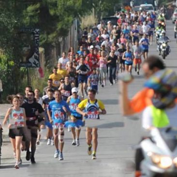 Corfu Achilleian race on main street