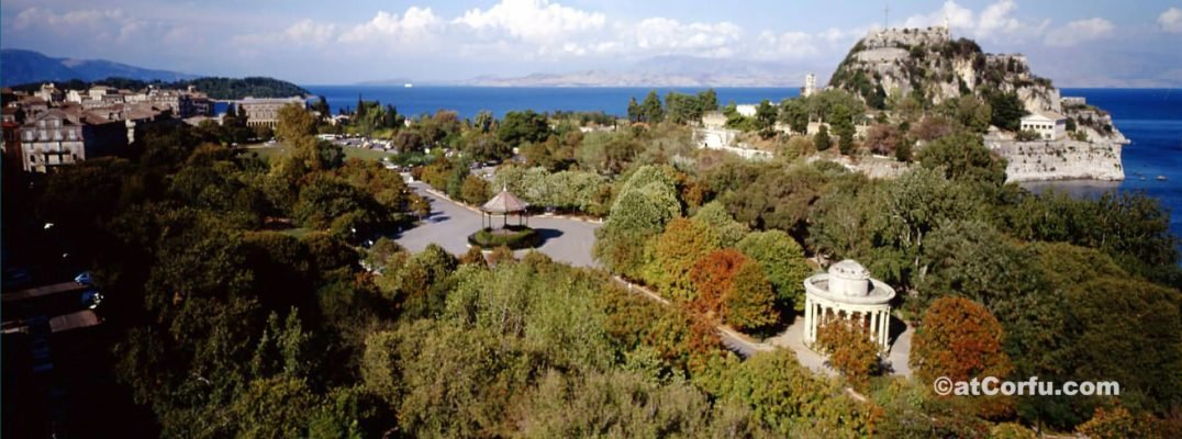Corfu - Espianada square from the south