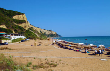 Gardenos Beach view from north to South