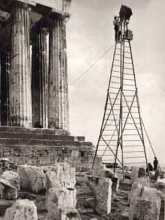 Fred Boissonas at Parthenon-1907