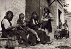 Paramythia 1913