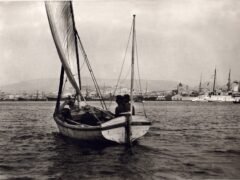 To port of Piraeus-1907