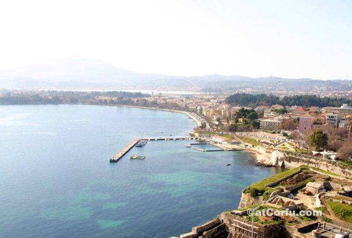 Garitsa bay - The town from the old fortress