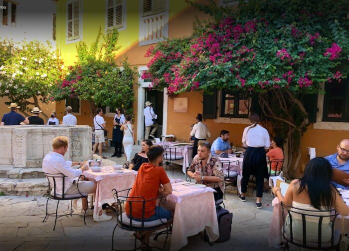 Venetian Well Restaurant