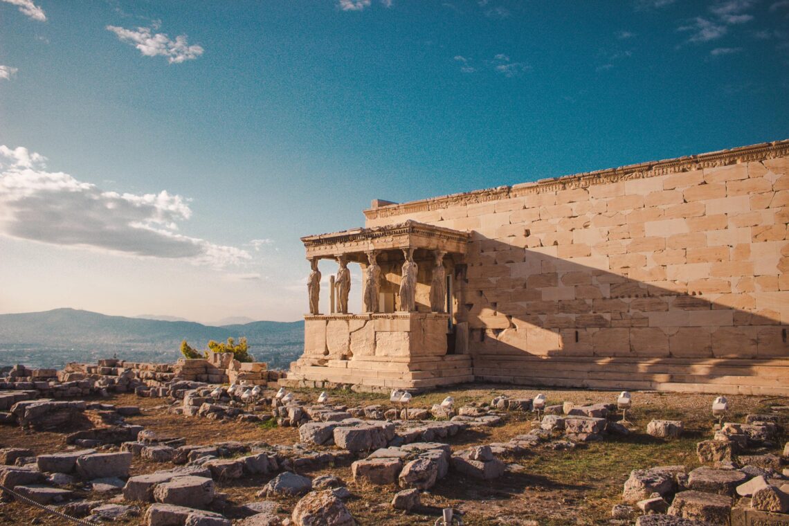 Kariatides in Acropolis