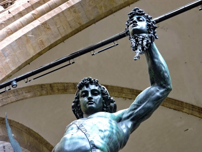 Perseus with the head of Medousa