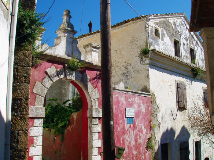House of Thomas Paleologos at Chlomos